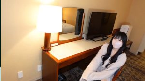 FC2-PPV-4069681 「你的光線完全暴露」「放食物」我請你離開飯店，房間裡的光線很美，但這是你最後一次到達終點嗎？ ？ ？我喜歡它！一個 80 分鐘的豐富多彩的故事，講述一個女人在一個地方講故事！ ！