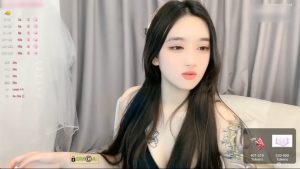 極品主播  一身騷氣自慰浪叫不斷