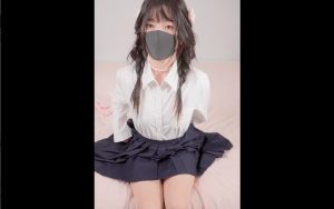 豎屏拍攝花絮學生妹的玩具